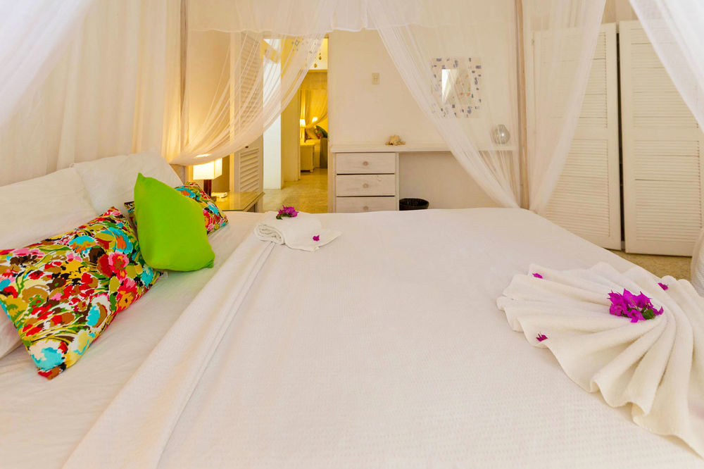 Hibiscus Heights Hotell Black Rock Exteriör bild
